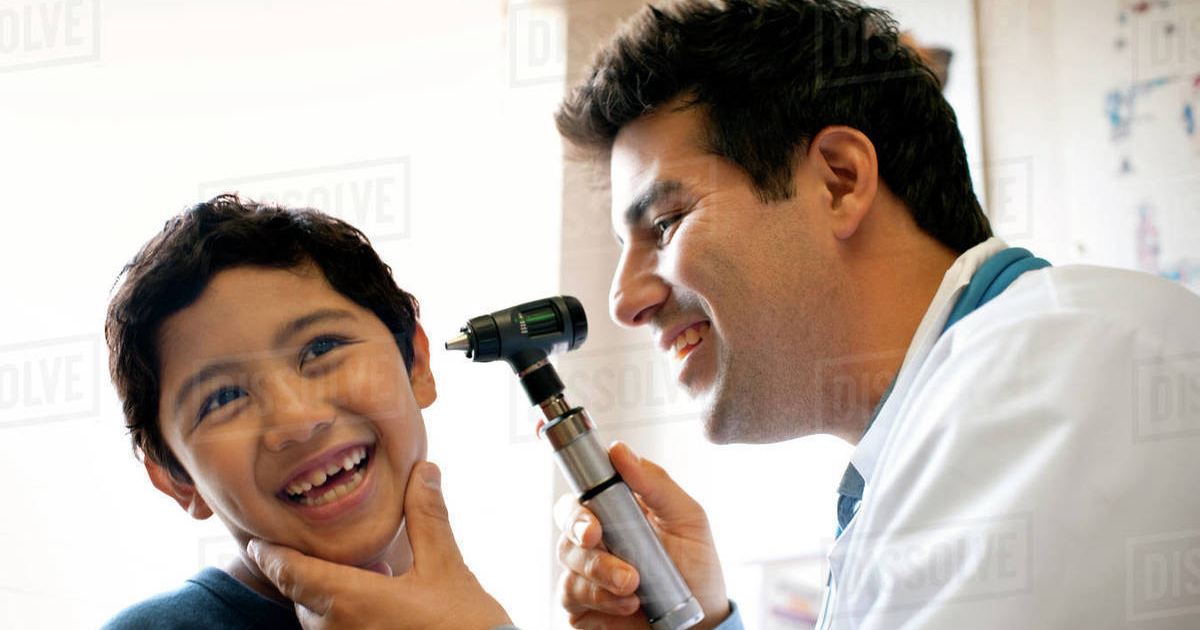 Whispeara Hearing Loss: Oorinfarct: Wat gebeurt er als uw gehoor plotseling verdwijnt?